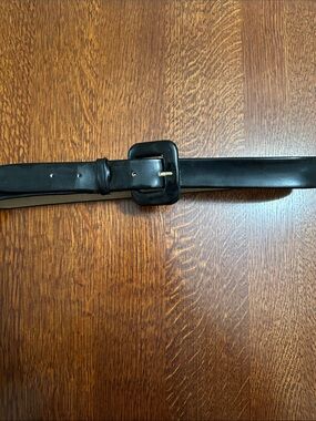 Vintage Women’s Black patent Leather Belt with Square Buckle